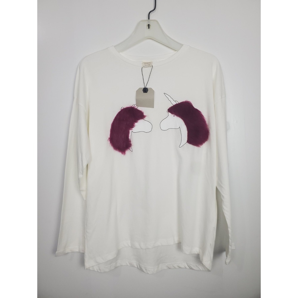 NWT Zara Kids white long-sleeve t-shirt, size 13/14, featuring unicorn appliqués